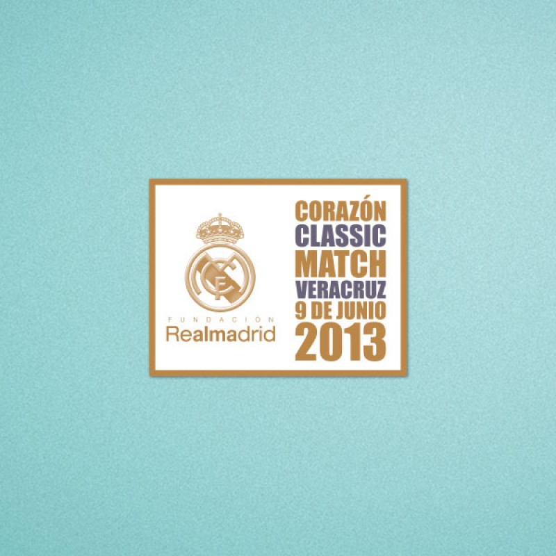 Real Madrid Legends Corazón Classic Match 2013 Soccer Patch / Badge