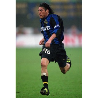Inter Milan 2000-2001 Zamorano #18 Homekit Nameset Printing