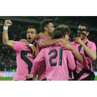 Juventus 2011-2012 Pirlo #21 Awaykit Nameset Printing 