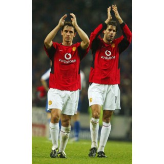 Manchester United 2004-2006 G.Neville #2 Champions League Homekit Nameset Printing 