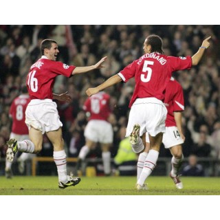 Manchester United 2004-2006 Keane #16 Champions League Homekit Nameset Printing 