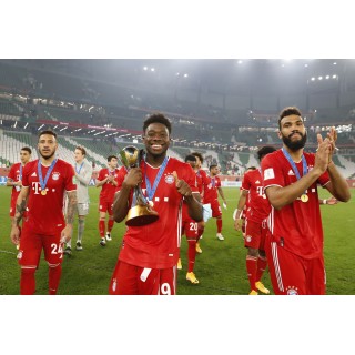 FIFA Club World Cup 2020 + Living Football Sleeve Soccer Patch / Badge