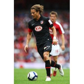 Arsenal Emirates Cup 2009 Sleeve Soccer Patch / Badge