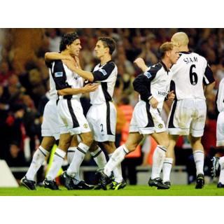 FA Charity Shiled 1999-2001 One2one Sleeve Soccer Patch / Badge