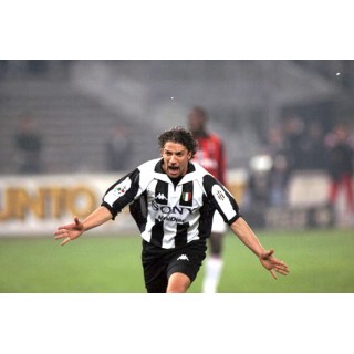 Italian League Scudetto 1997-1999 Juventus Soccer Patch / Badge