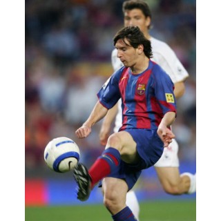 Spanish La Liga 2004-2005 Barcelona TV3 Sleeve Soccer Patch / Badge 