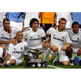 Real Madrid 2005-2006 Gutis #14 Homekit Nameset Printing 