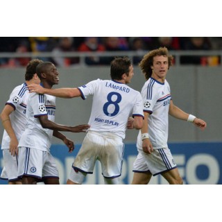 RIGHT TO PLAY UCL Chelsea Away 2013-2014 Soccer Patch / Badge